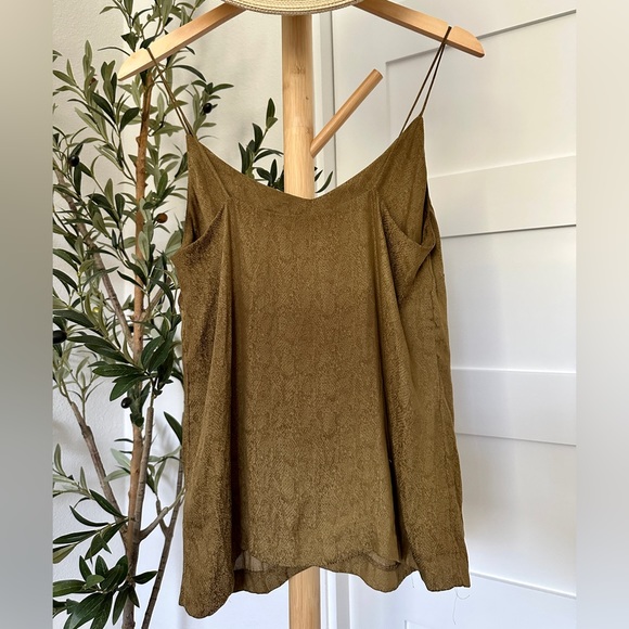 Summer Tank🤎 - Picture 2 of 5